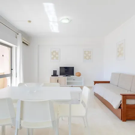 Squash Club Apart-hotel