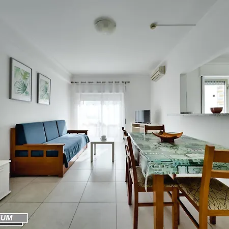 Hotel apartamentowy Squash Club 3*