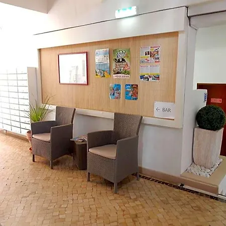 Apart-hotel Squash Club 3*
