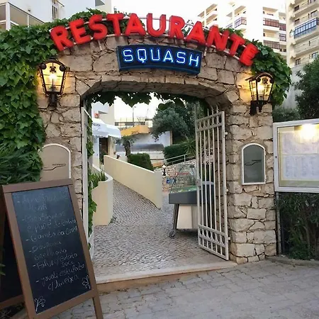 Squash Club