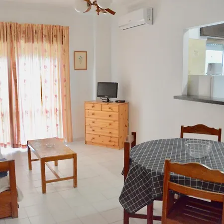 Squash Club Aparthotel